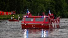 Staré necky, nová vydra. Obojživelné transportéry PTS zastínil Kalan s motorem Tatry