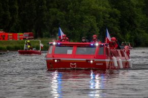 Staré necky, nová vydra. Obojživelné transportéry PTS zastínil Kalan s motorem Tatry
