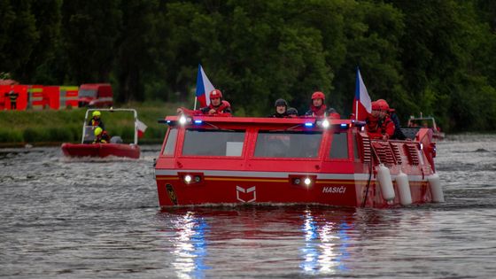 Staré necky, nová vydra. Obojživelné transportéry PTS zastínil Kalan s motorem Tatry