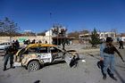 Známá afghánská politička přežila atentát. Tři lidé zemřeli