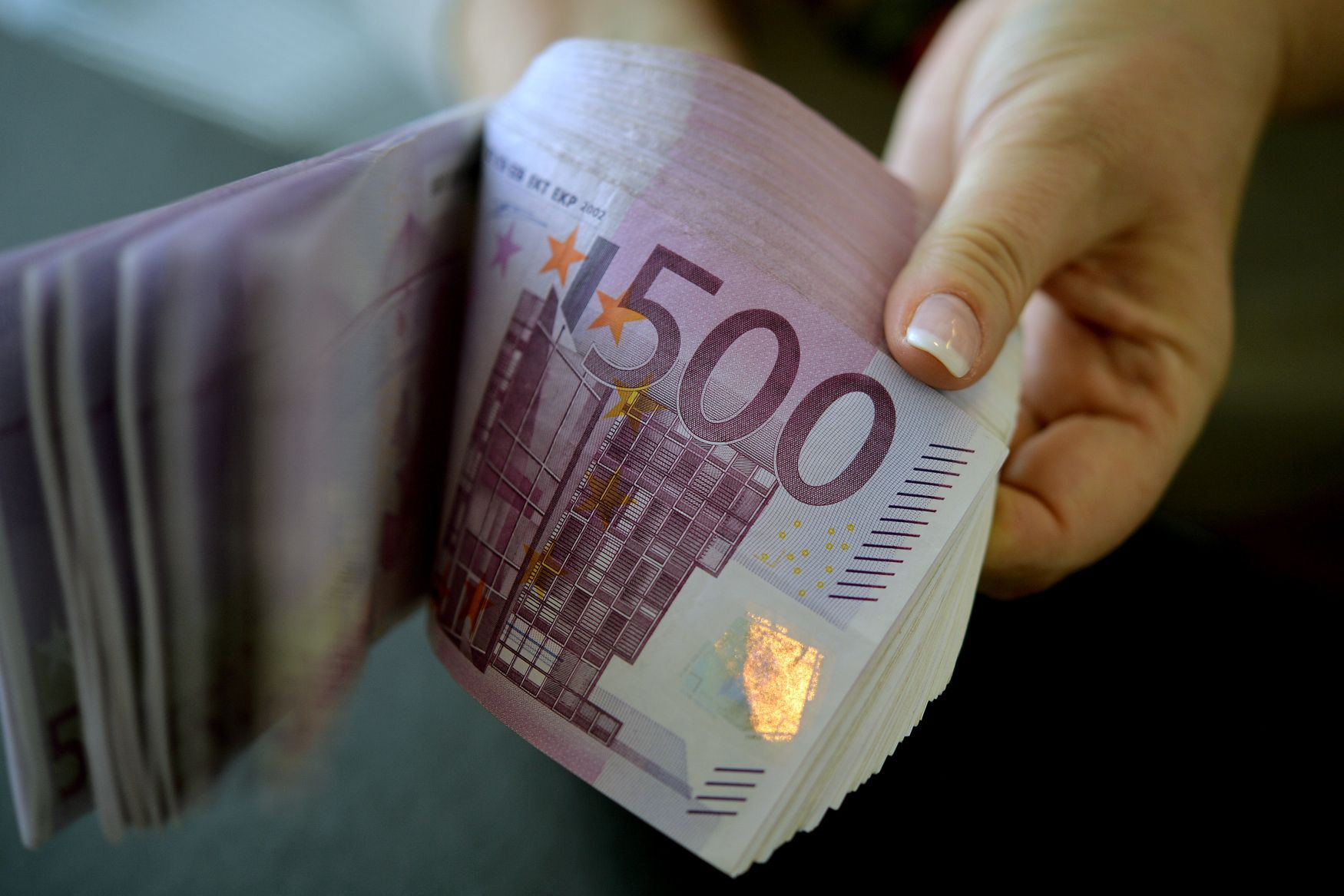 500 euro bankovky peníze