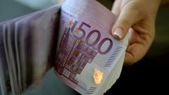 500 euro bankovky peníze