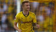 Dortmund vedl už od šesté minuty, kdy se po chybě náhradního gólmana Starkeho trefil hlavou Reus.