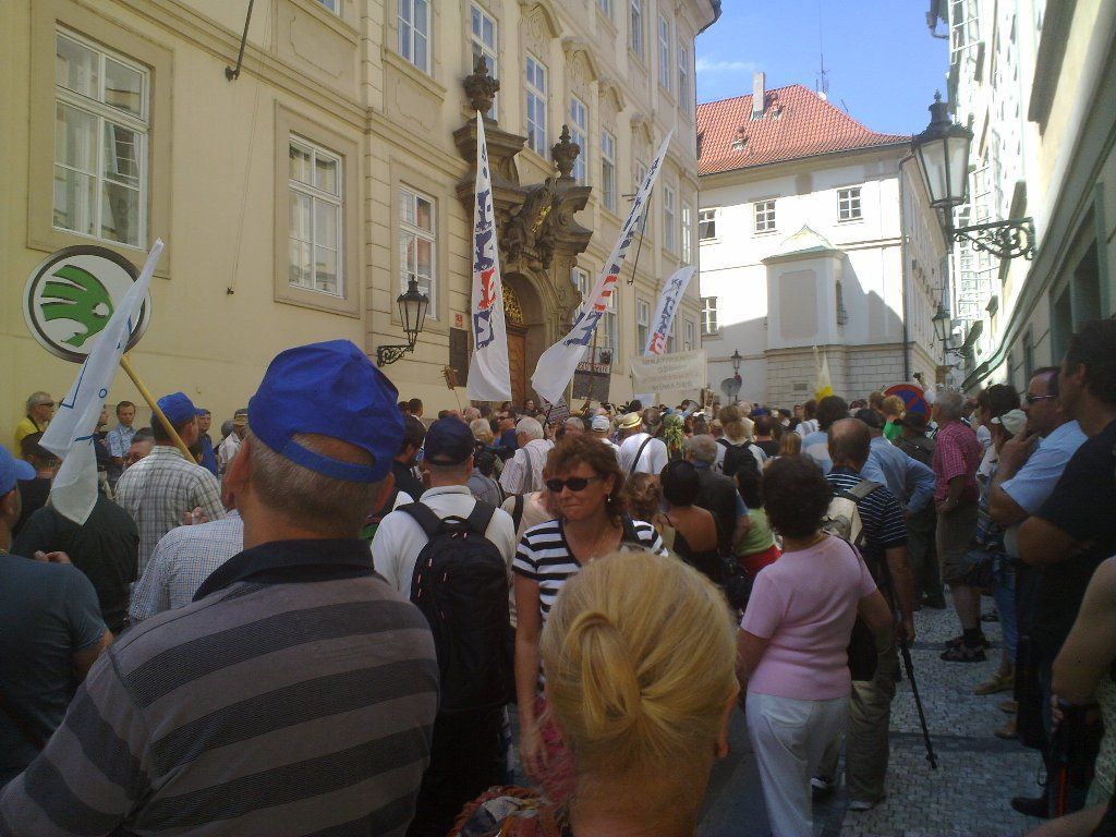 Odbory protestují protí zdravotní reformě