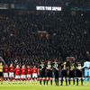 Manchester United - Marseille (minuta ticha Japonsko tsunami)