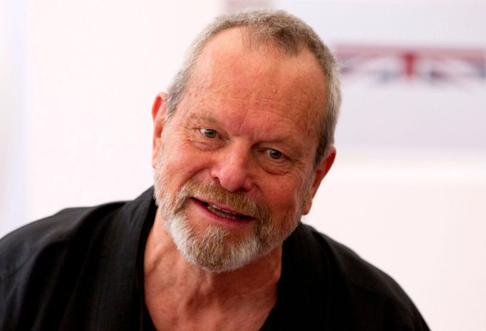 Sedmasedmdesátiletý Terry Gilliam utrpěl lehkou mozkovou příhodu, už je prý ale v pořádku.