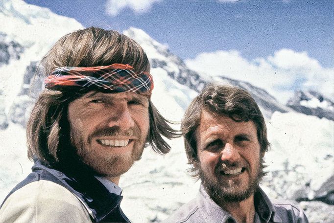 7_1978 - První výstup bez použití kyslíku na Mount Everest - 8. května 1978 Reinhold Messner a Peter Habeler