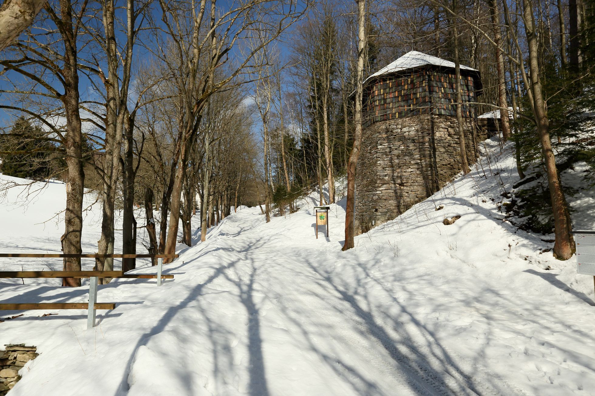 Krokonoše Horní Maršov, Křížová cesta, Horní Albrechtice