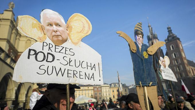 Protivládní demonstrace v Krakově.