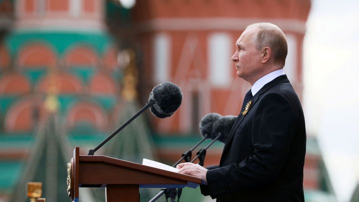Putin se vyhnul slovu "Ukrajina" i vyhlášení úspěchů. Na přehlídce chyběl Gerasimov; Zdroj foto: Reuters