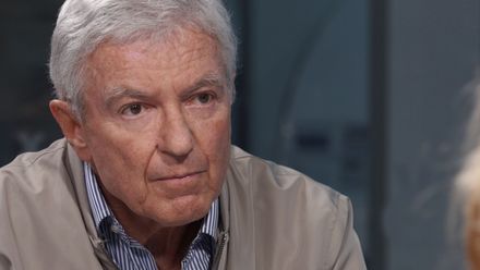 Měšťák: Pitný režim je jen byznys, lidé jsou na něm závislí, mohou mít otok mozku nebo zemřít