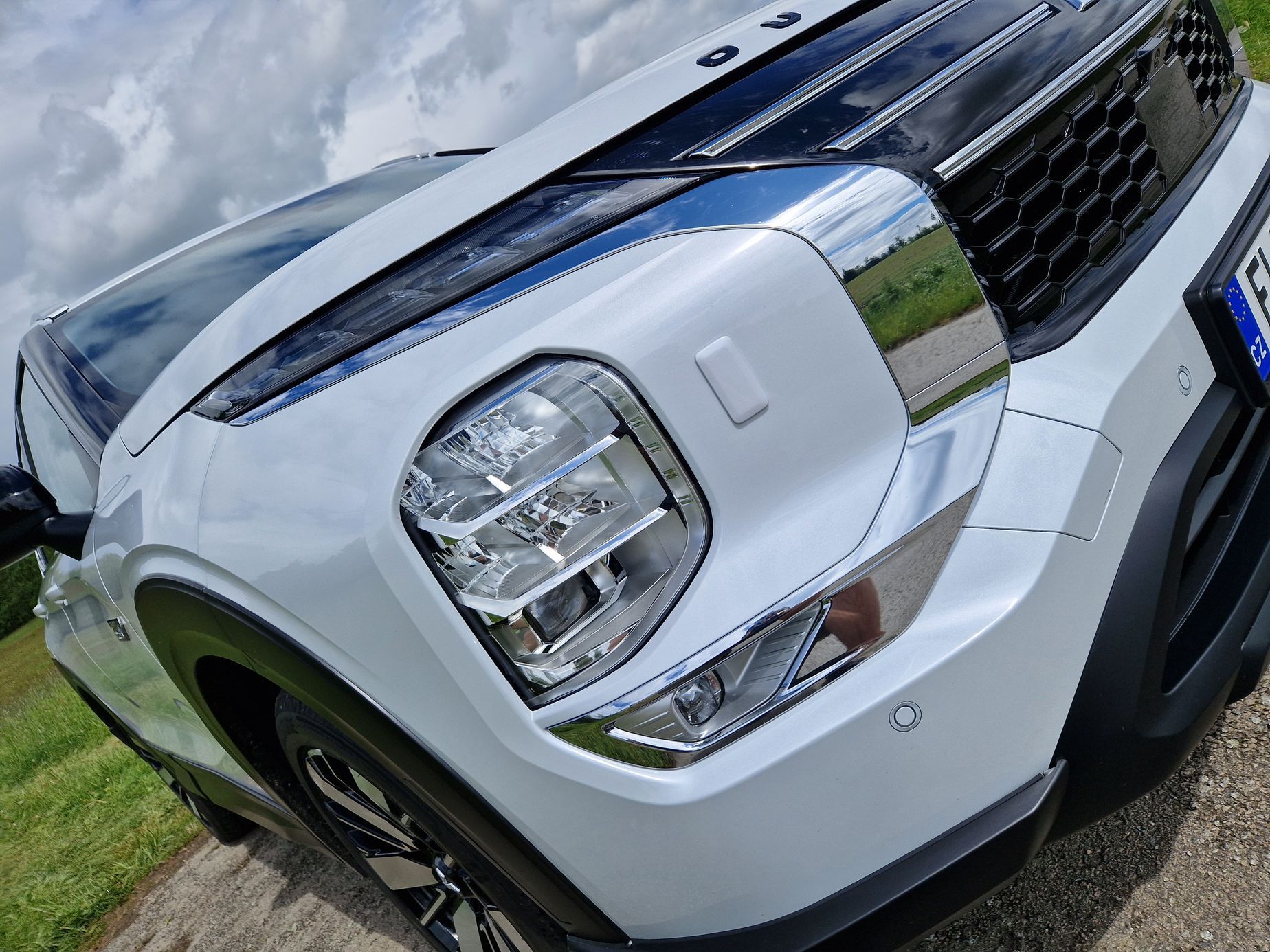 Mitsubishi Outlander PHEV test