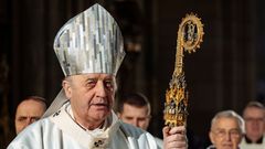 Mše za vlast v katedrále sv. Víta, arcibiskup Jan Graubner