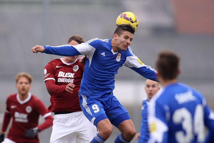 Sparta - Banská Bystrica: Lukáš Mareček - Marek Šovčík (9)