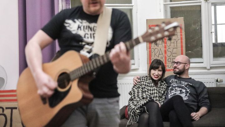 Plán přidělovat byty po Airbnb lidem v nouzi má díry. Přesvědčit majitele bude těžké; Zdroj foto: Jakub Plíhal