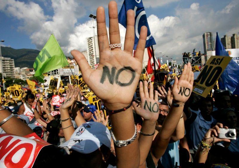 Venezuelská ústava, demonstrace 16