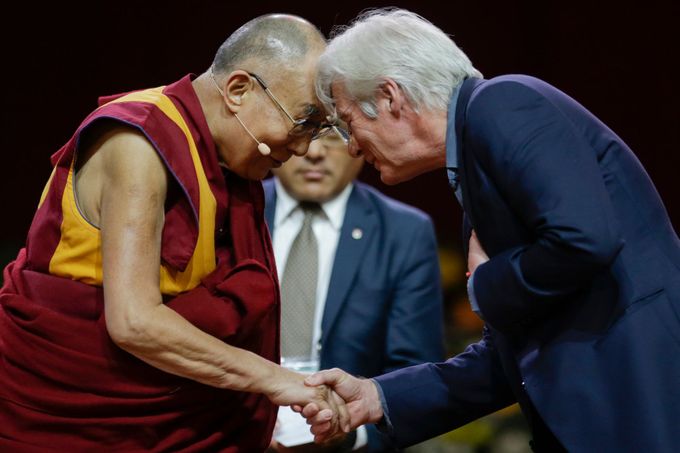 Richard Gere s dalajlamou v roce 2016.