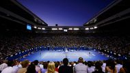 Melbourne Park - Australian Open má sice více než stoletou historii, ale v Melbourne Parku se hraje teprve od roku 1988. Předtím australský grandslam procestoval různá města včetně Sydney, Perthu nebo Brisbane.