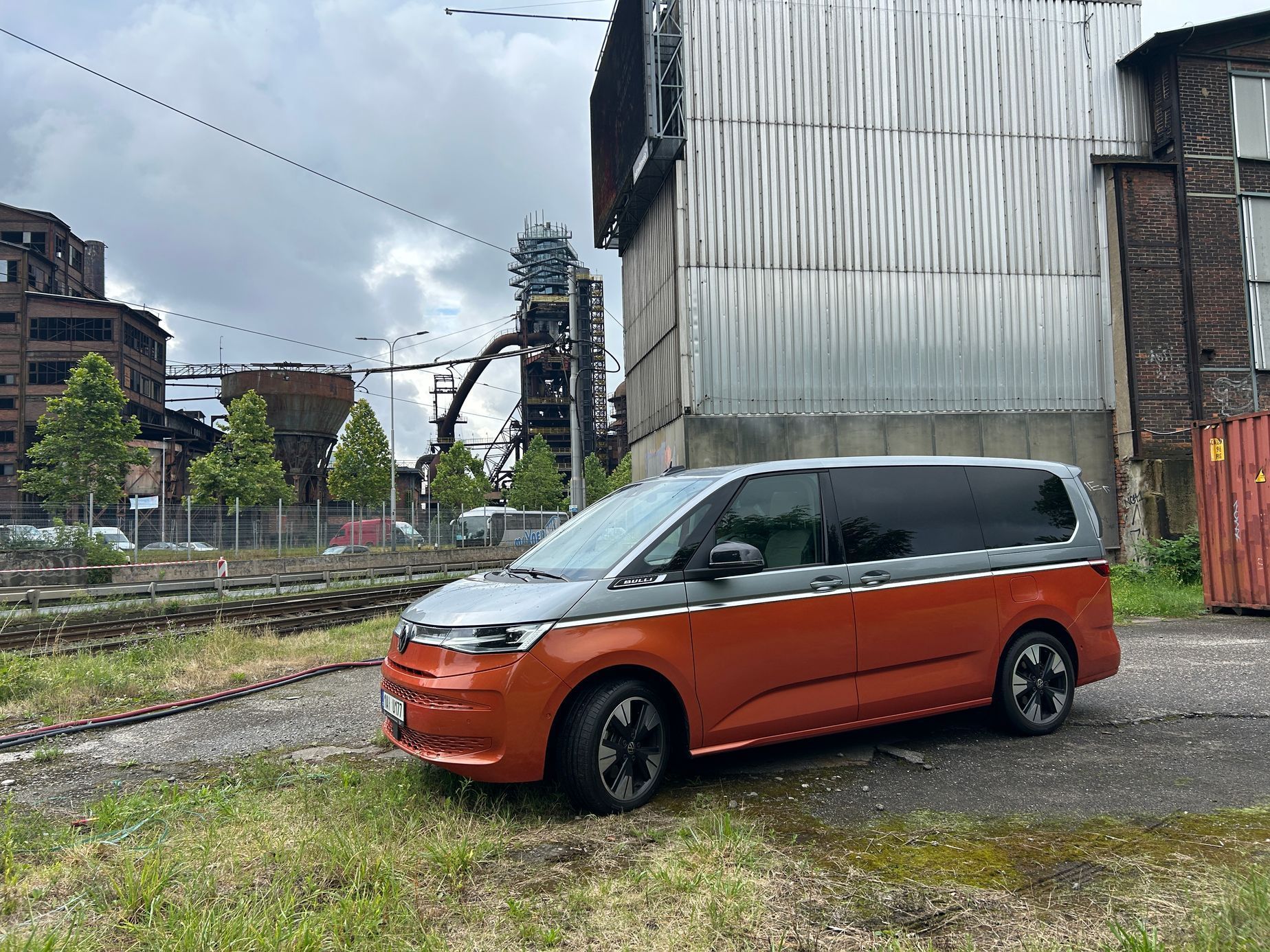 VW T7 Multivan spací box