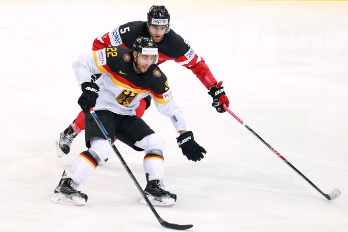 MS 2015, Kanada - Německo: Aaron Ekblad - Mattihias Plachta