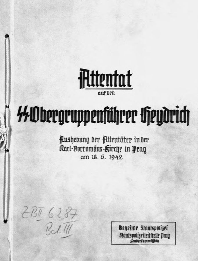 Titulní strana Pannwitzovi zprávy o atentátu na zastupujícího říšského protektora Reinharda Heydricha.