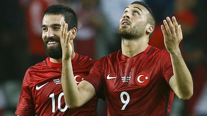 Turečtí fotbalisté zvládli březnové přípravné zápasy nejlépe, vyhráli nad Švédy i Rakušany