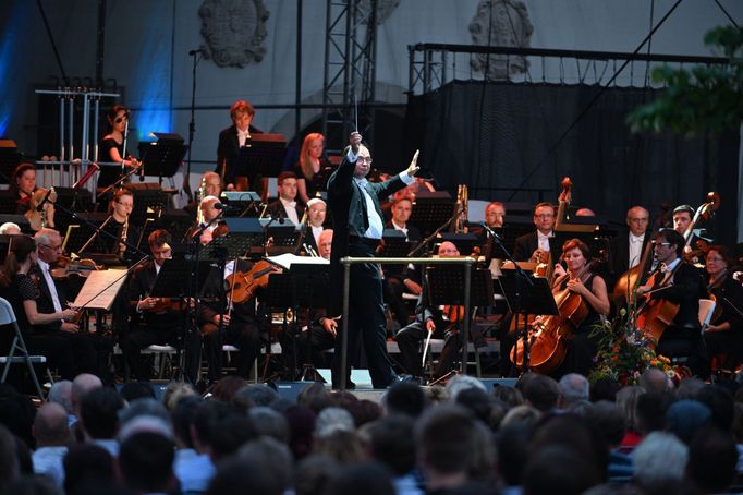 Na snímku z loňského ročníku Mezinárodního hudebního festivalu Špilberk je Filharmonie Brno.