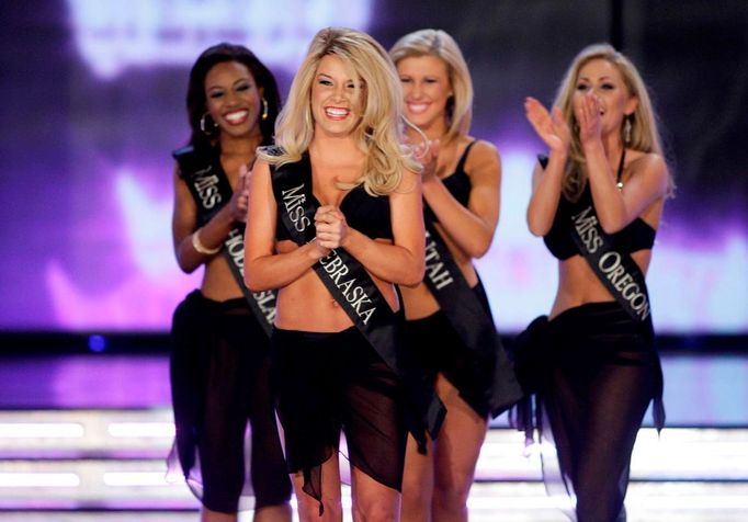 Miss USA 2011 Teresa Scanlanová