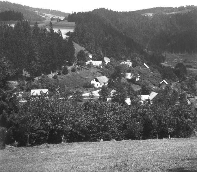 Chudobín - vesnička, jež musela ustoupit Vírské přehradě