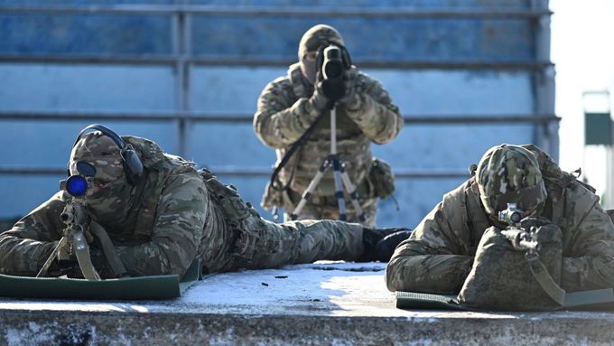 Ruští vojáci na cvičišti - ilustrační foto.