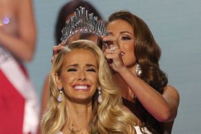 Miss USA se stala blonďatá odpůrkyně rasismu z Oklahomy