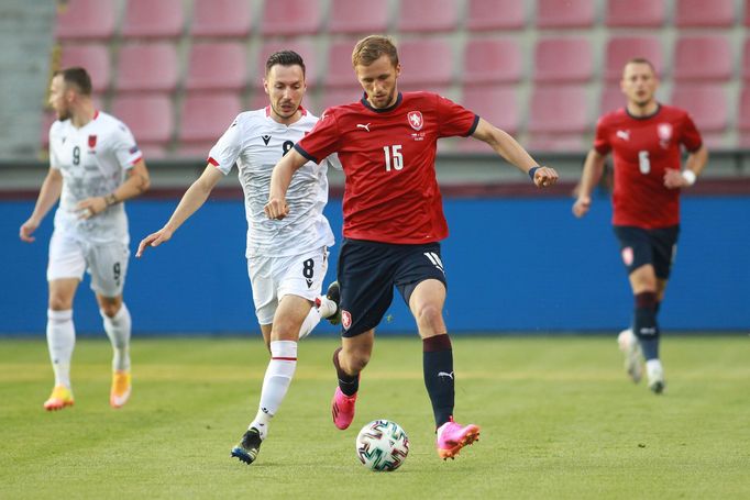 Tomáš Souček v zápase Česko - Albánie