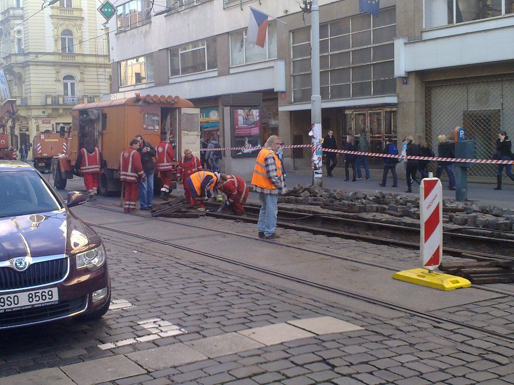 Uzavírka v Lazarské ulici