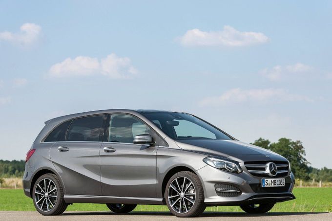 Modelem B před lety automobilka Mercedes-Benz nastartovala proměnu svého designu. Při faceliftu v nastoleném duchu pokračuje.