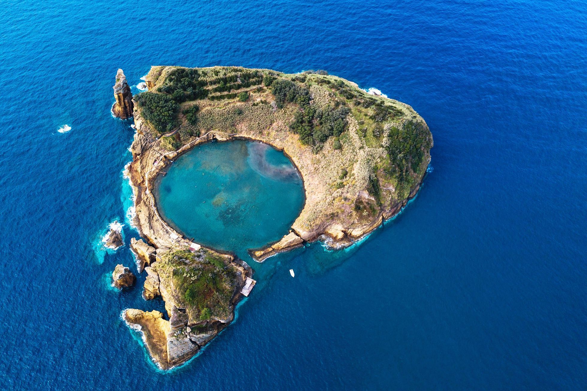Jednorázové užití / Obrazem: Fascinující svět roztodivně tvarovaných ostrovů
