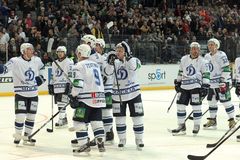 KHL začala triumfem Dynama v repríze finále nad Traktorem