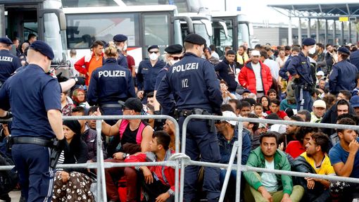 Uprchlíci v Nickelsdorfu na jihu Rakouska.