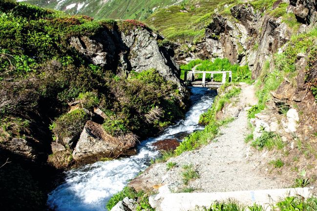 Pěší stezka Stockalperweg po trase Via Stockalper na Simplonském průsmyku