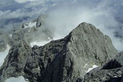 Led na Dachsteinu mizí. Letos rekordně