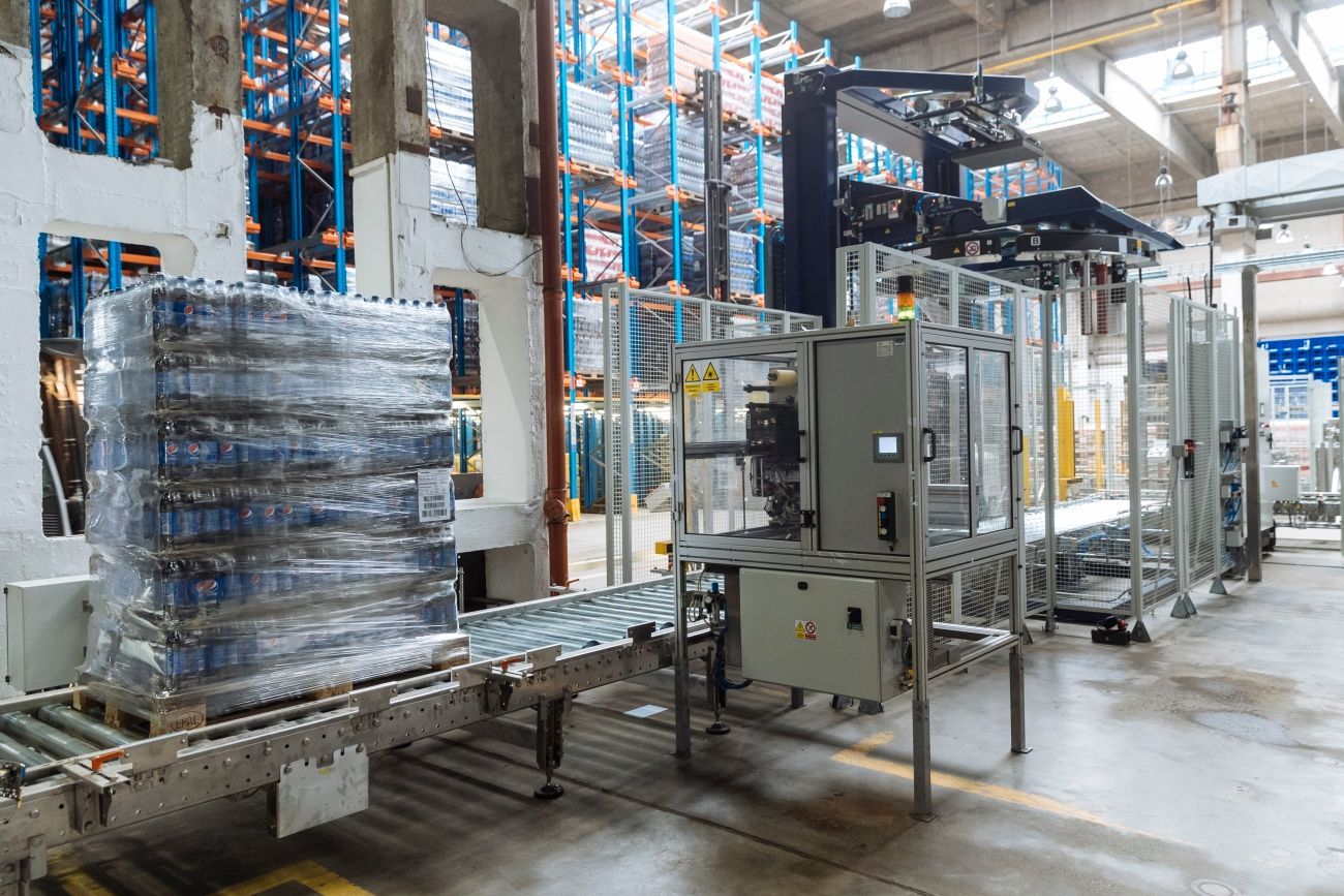 Pepsi Cola, výrobní linka v Praze 9 – Vysočanech (PepsiCo)