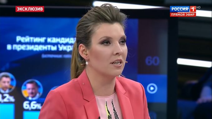 Moderátorka ruské státní televize Rossija 1 Olga Skabejevová patří mezi nejznámější tváře kremelské propagandy.