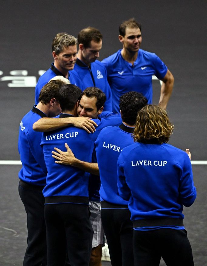 Tennis - Laver Cup - 02 Arena, London, Britain - September 24, 2022  Roger Federer with Team Europe members at the end of his last match after announcing his retirement R