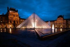 Louvre loni přilákal 10 milionů lidí. Nejvíc z galerií