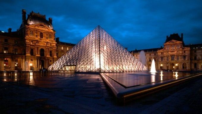 Louvre - Paříž