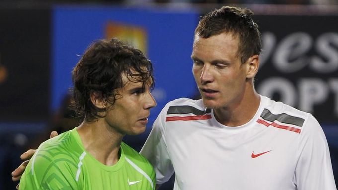Rafael Nadal a Tomáš Berdych po utkání Australian Open 2012.