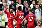 Salah vstřelil 100. gól v Premier League, výhru Liverpoolu pokazilo vážné zranění