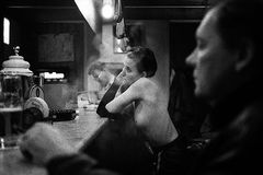 Obsluha nahoře bez a pornohvězdy v europarlamentu. Devadesátky byly víc než divoké