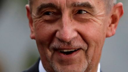 Jednání s Babišem? Aby to šlo dobře, musíte se sklonit a políbit prsten, říká Kupka