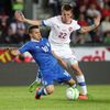 Fotbal, Česko - Itálie: Vladimír Darida (22) - Sebastian Giovinco
