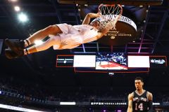 Spurs natáhli svoji rekordní sérii na palubovkách soupeřů